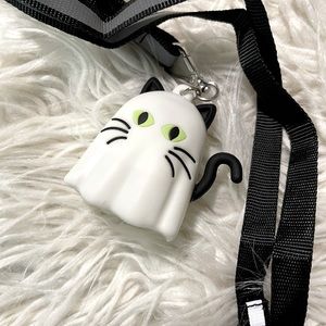 Bath and Body Works Halloween 2021 Cat Ghost Sanitizer holder